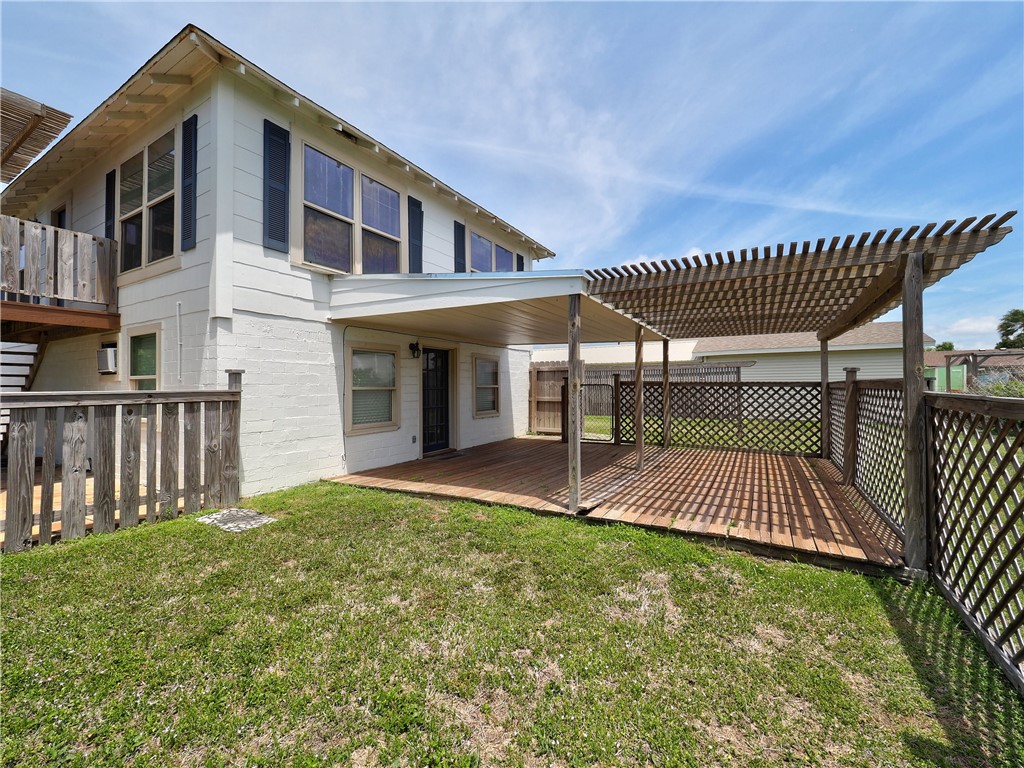 414 E Bayview Blvd