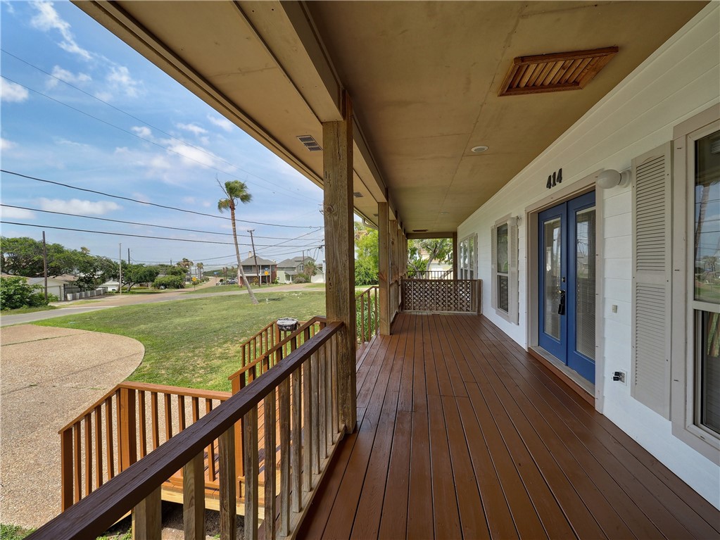 414 E Bayview Blvd