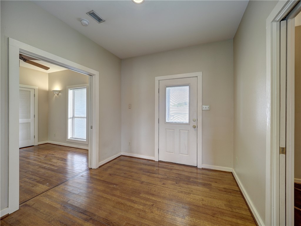 414 E Bayview Blvd