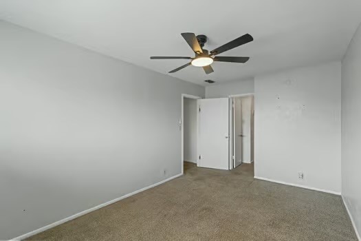 2056 Hidden Lake 3