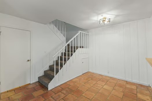 2056 Hidden Lake 3