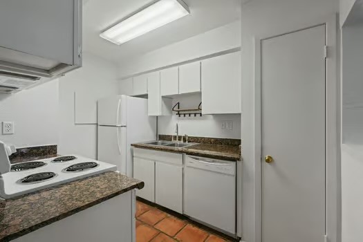 2056 Hidden Lake 3