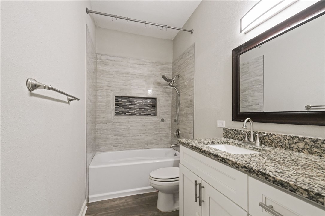 11417 Woodway Creek Dr