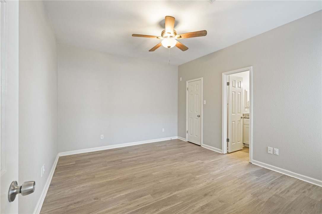 11417 Woodway Creek Dr