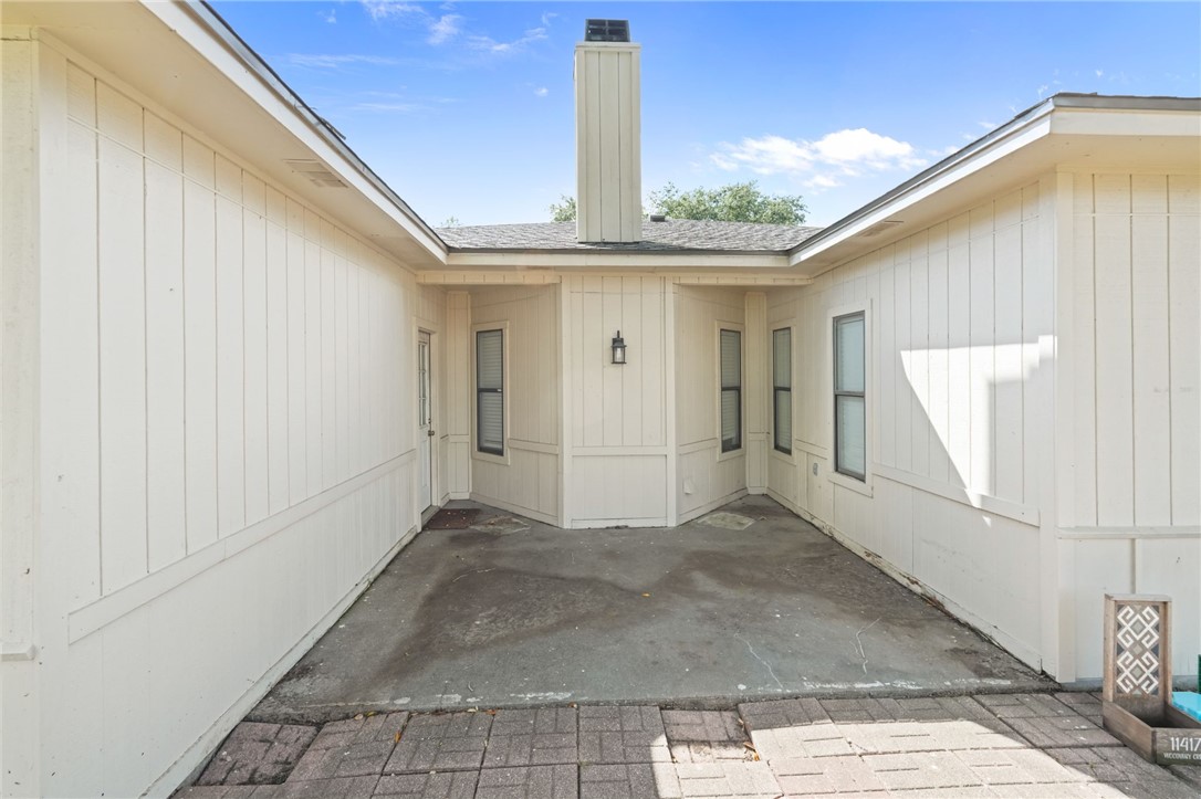 11417 Woodway Creek Dr