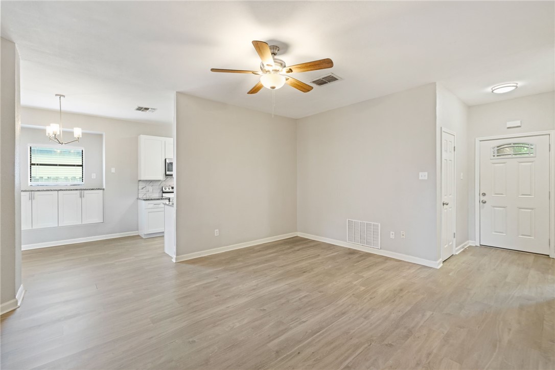 11417 Woodway Creek Dr