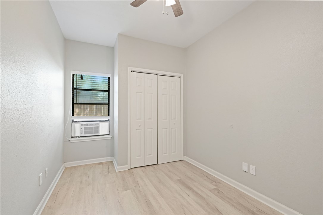 11417 Woodway Creek Dr