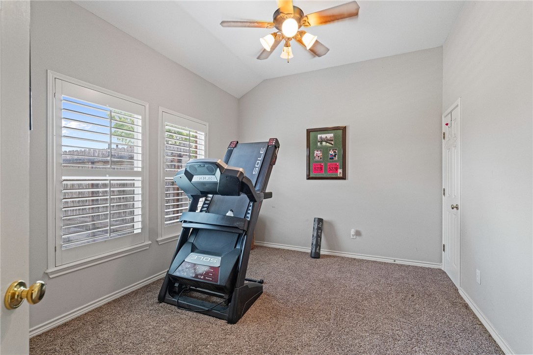 5921 King Trail