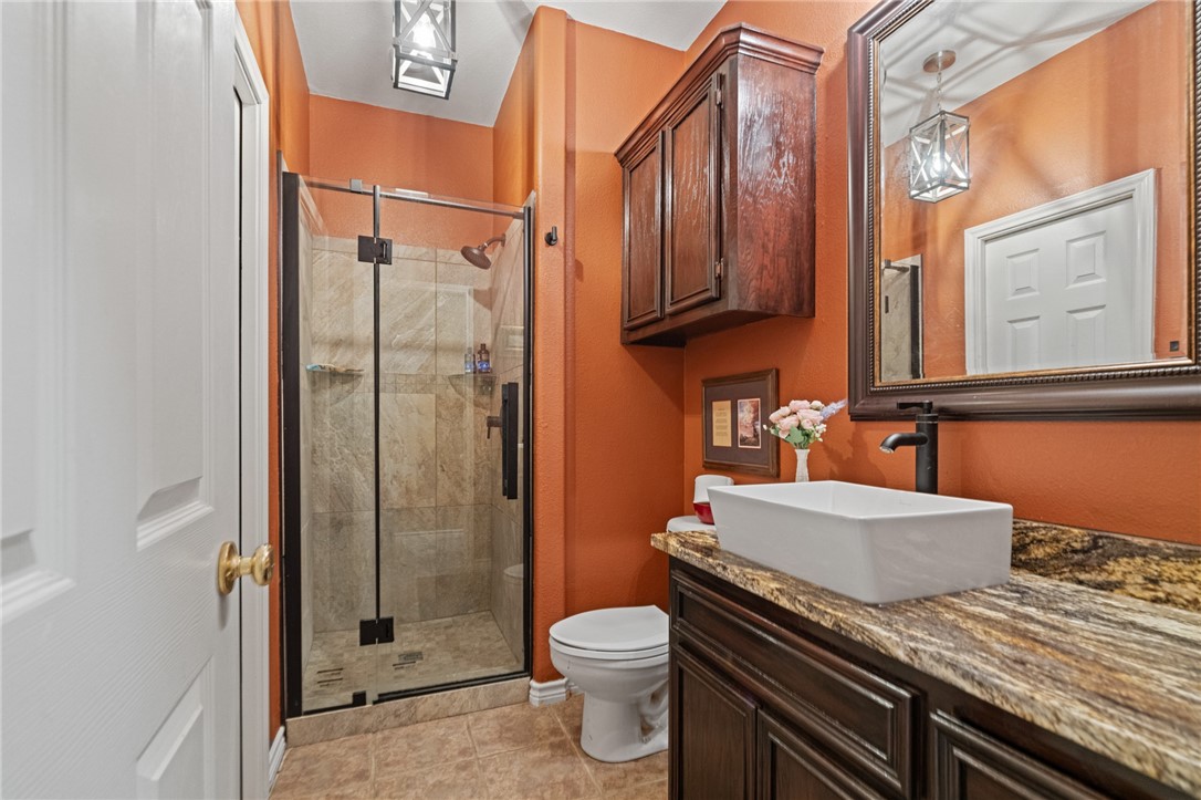 5921 King Trail