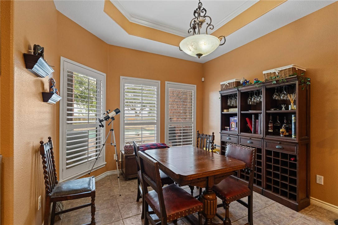 5921 King Trail