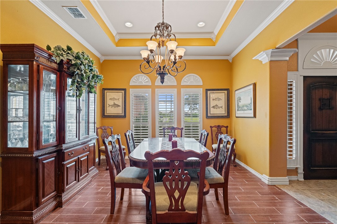 5921 King Trail
