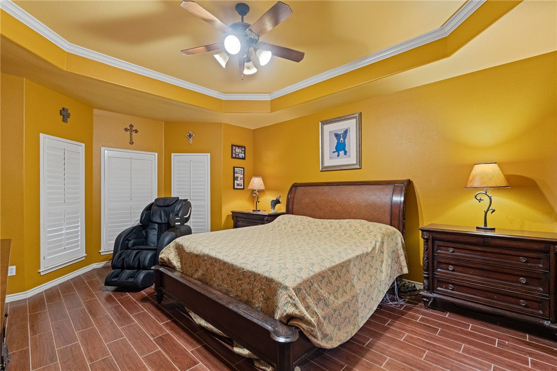 5921 King Trail