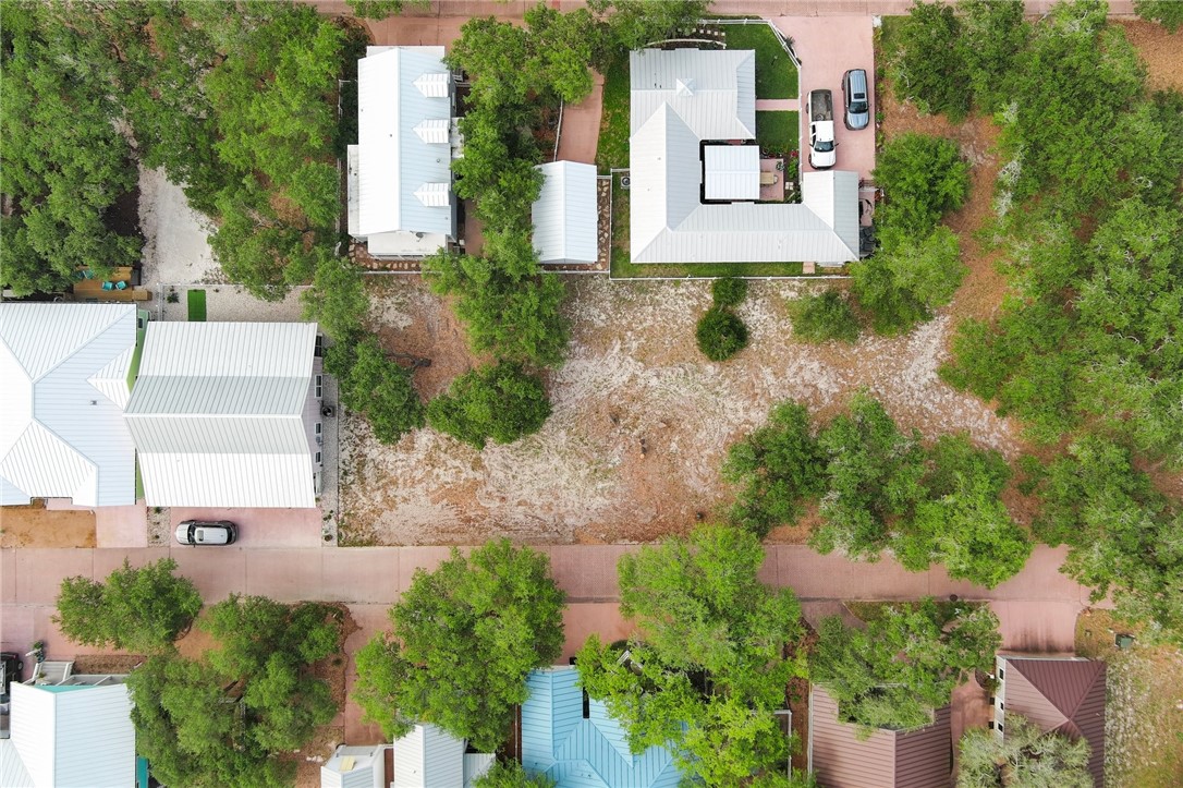 38 Old Cottage Beach Dr