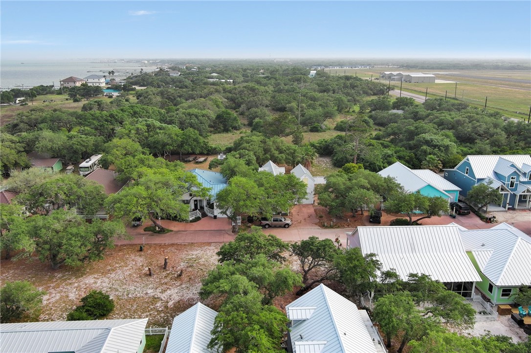 39 Old Cottage Beach Dr