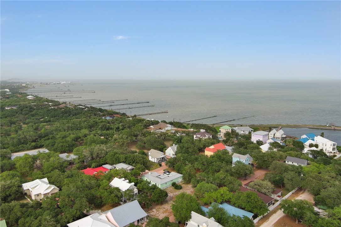 39 Old Cottage Beach Dr