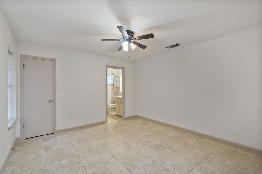 4809 River View
