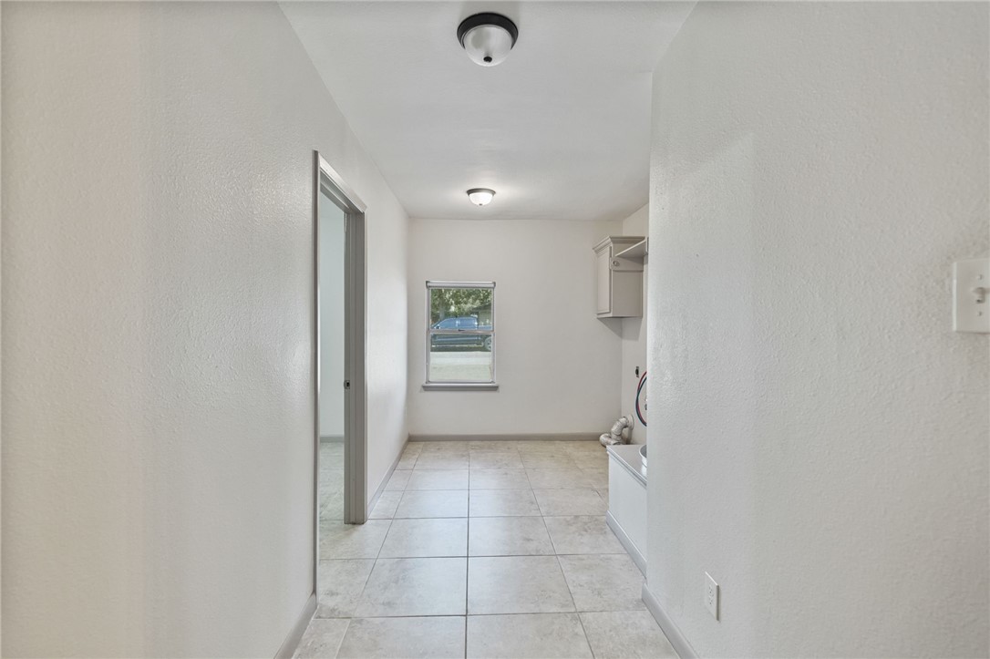 4809 River View