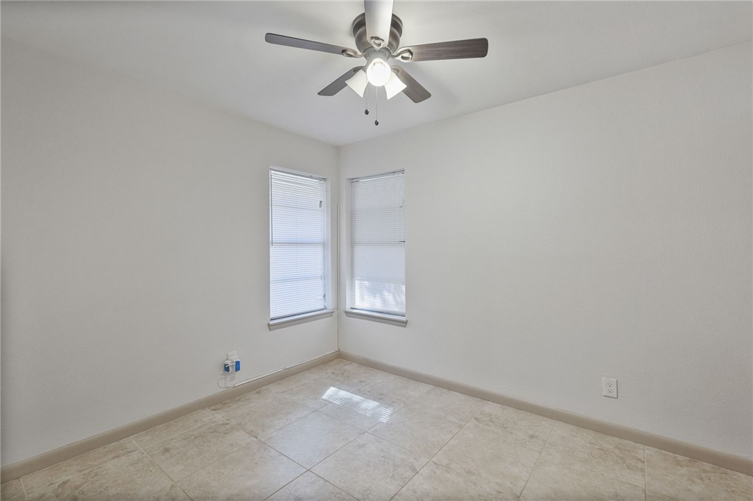 4809 River View