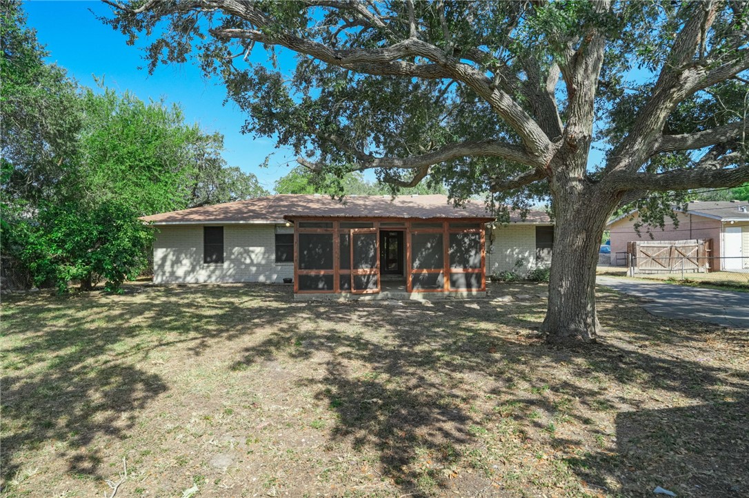 4809 River View