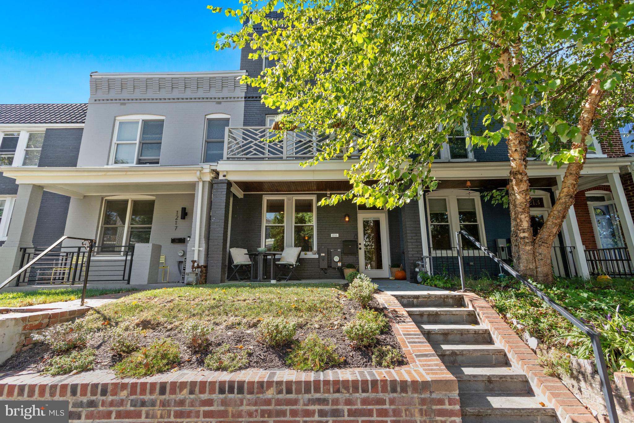 1215 Oates STREET NE