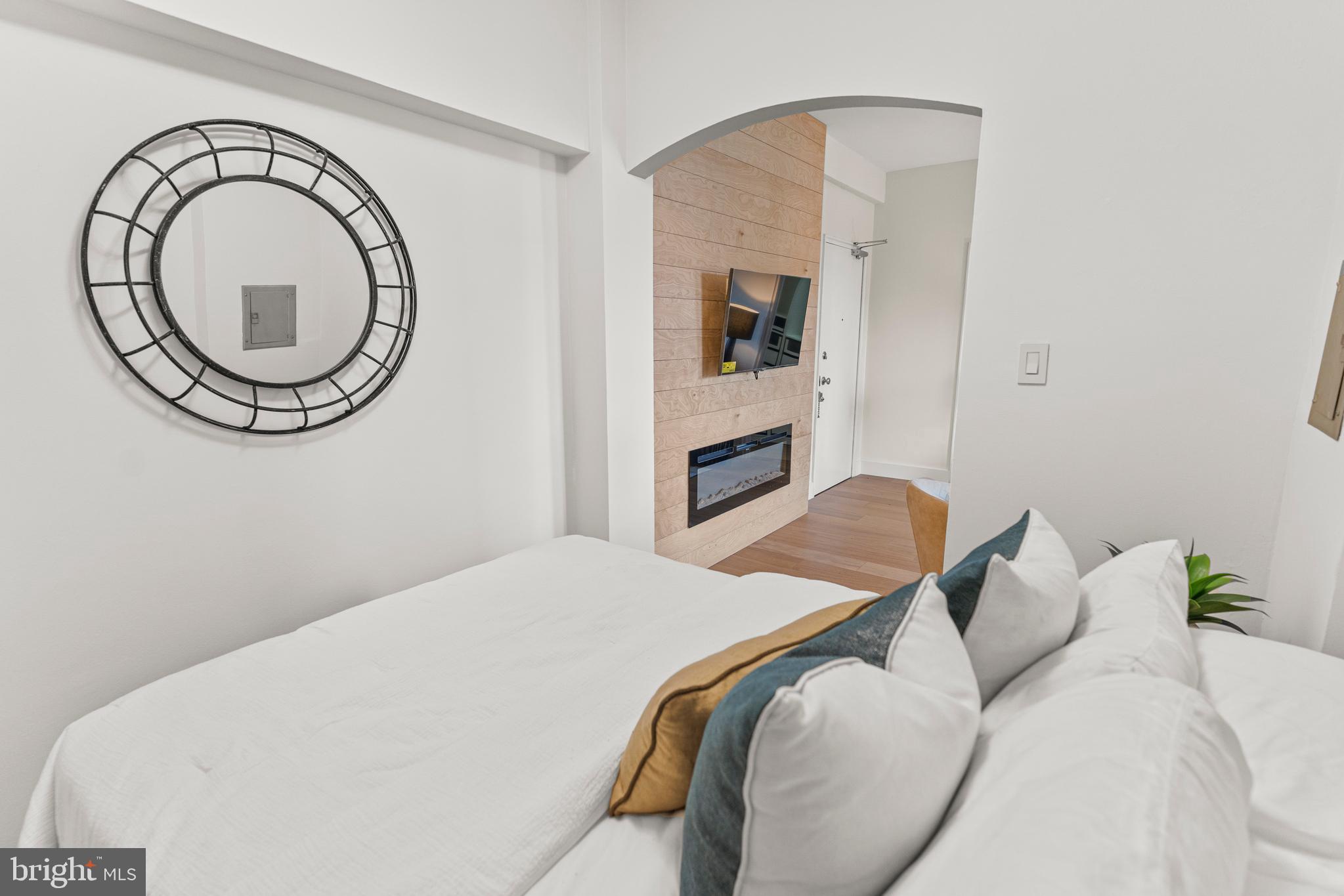 2515 K STREET NW Unit: 808