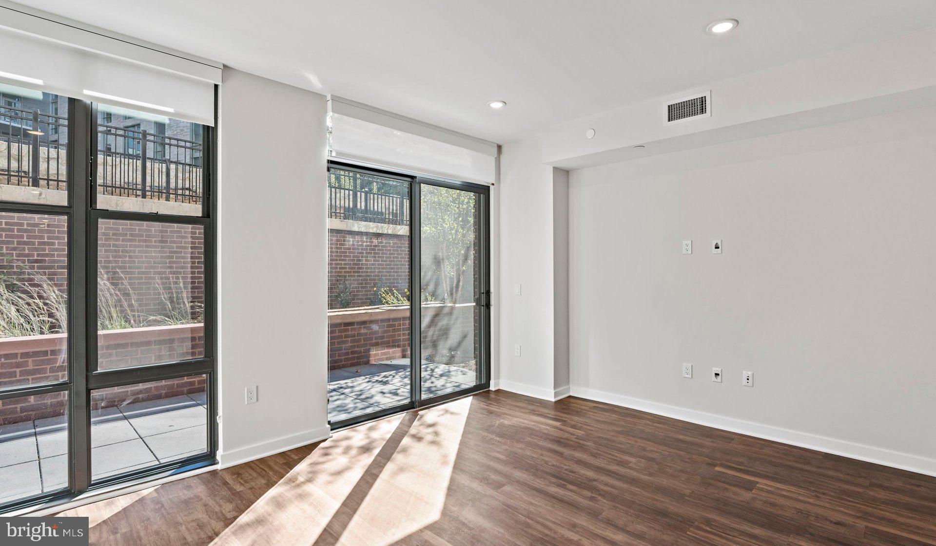 4000 WISCONSIN AVE NW #2B-4K-PH04