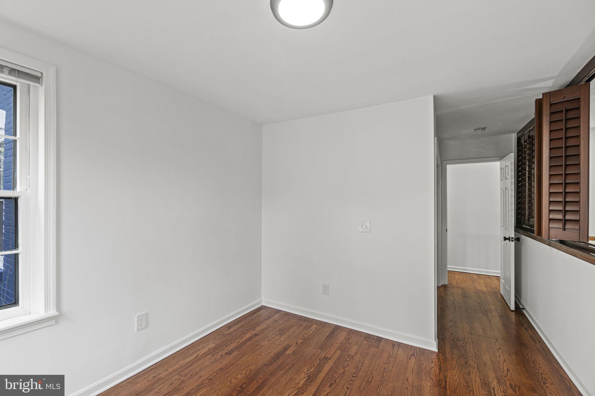 1001 Constitution Ave NE