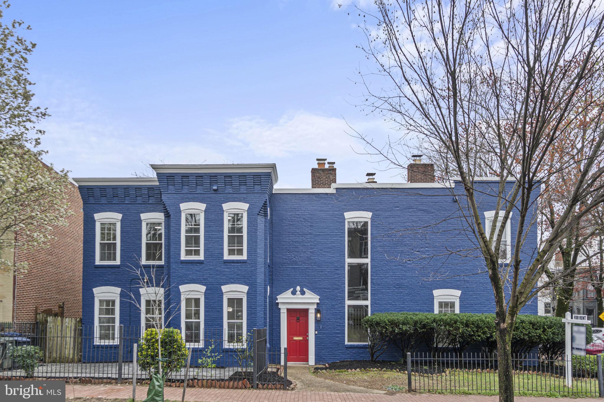 1001 Constitution Ave NE