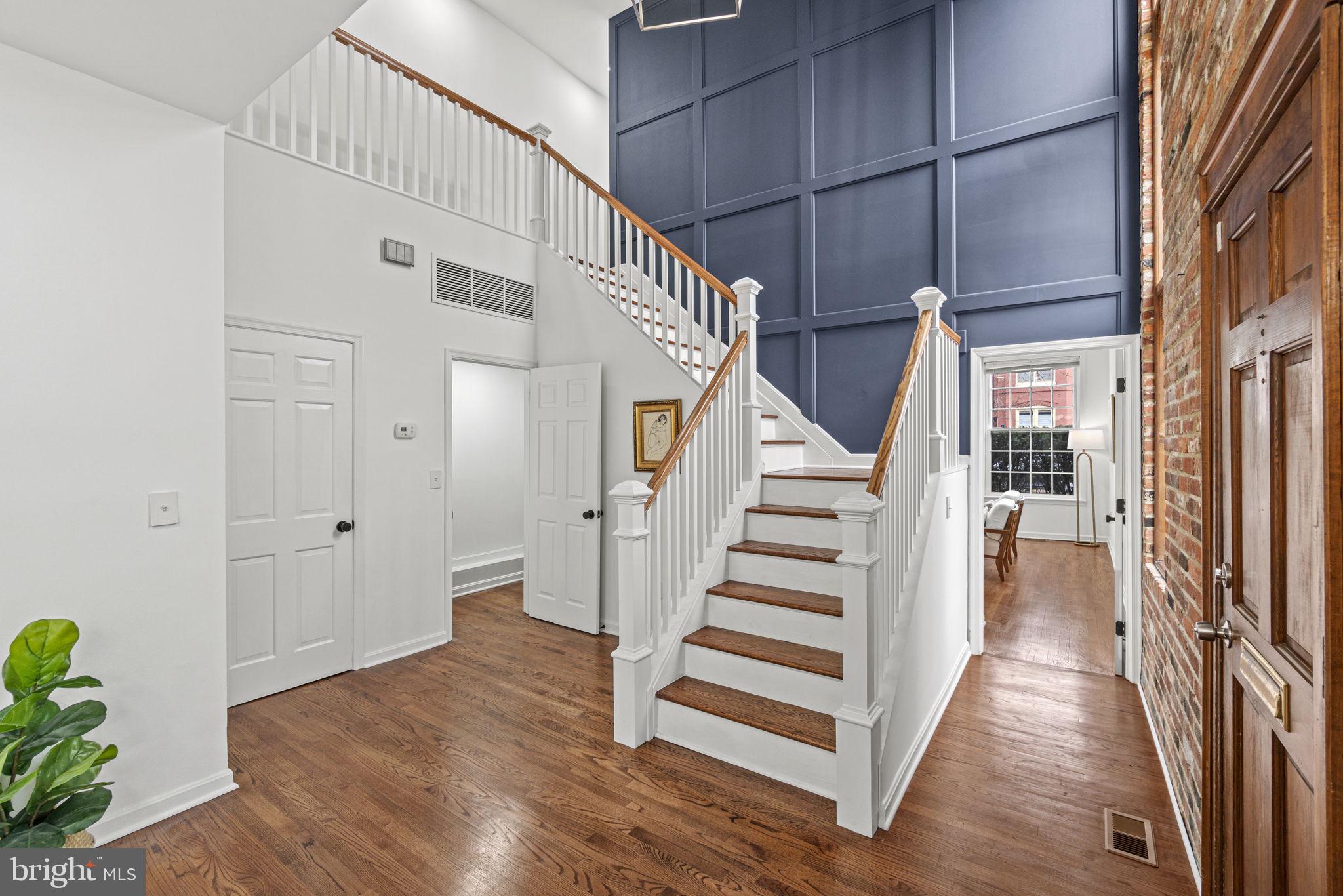 1001 Constitution Ave NE