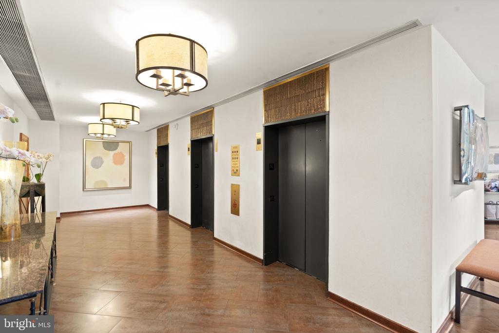 2555 PENNSYLVANIA AVENUE NW Unit: 612