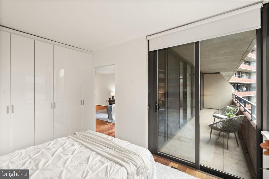 2555 PENNSYLVANIA AVENUE NW Unit: 612