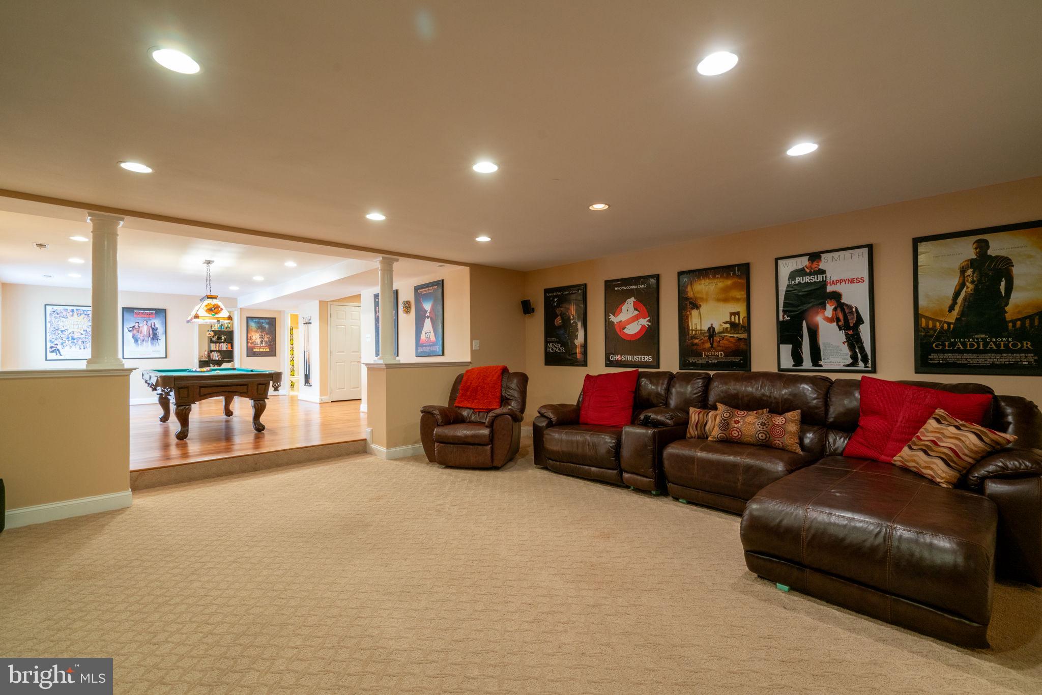 10716 Cloverbrooke Dr