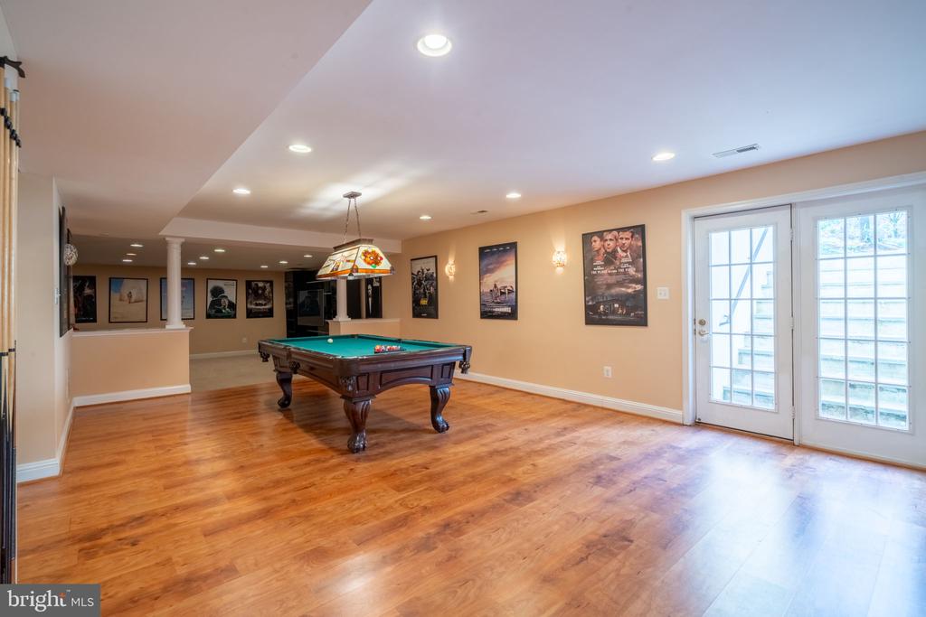 10716 Cloverbrooke Dr
