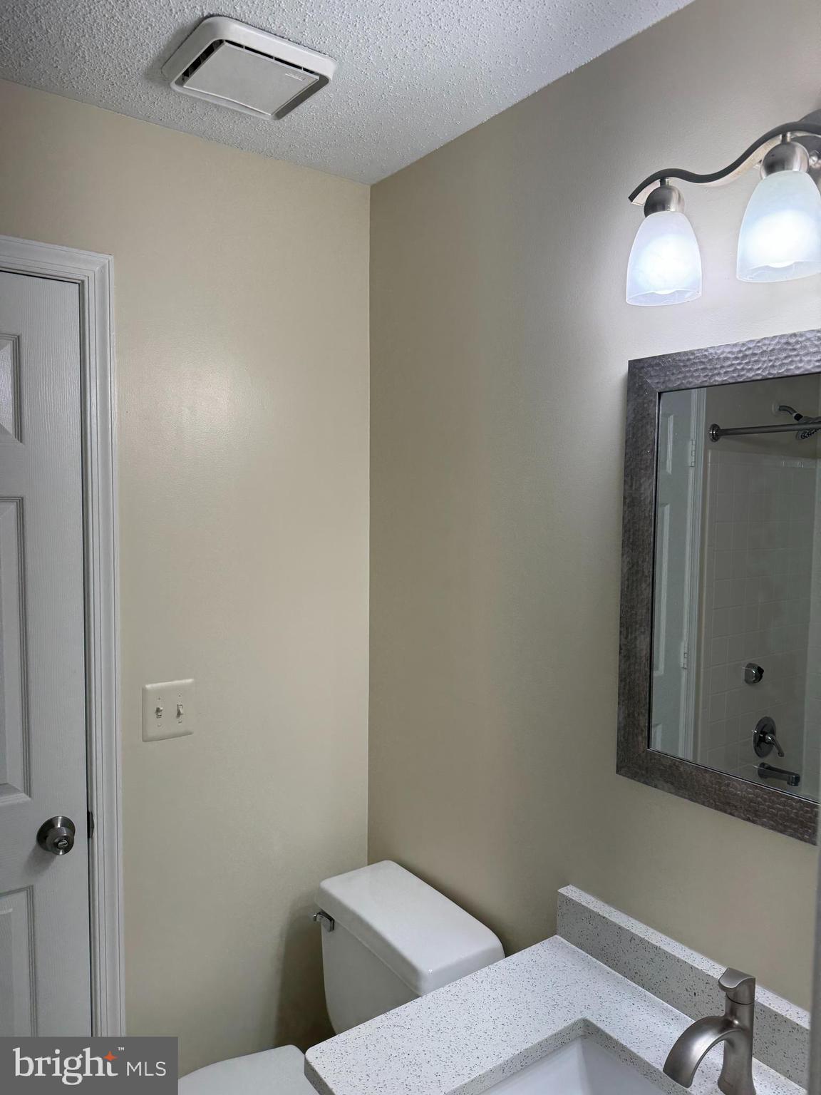 10007 Vanderbilt Cir #8-6