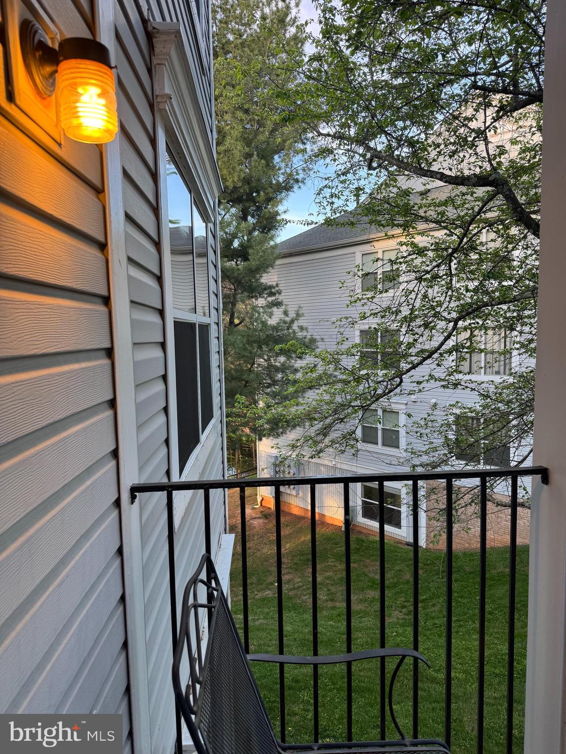 10007 Vanderbilt Cir #8-6