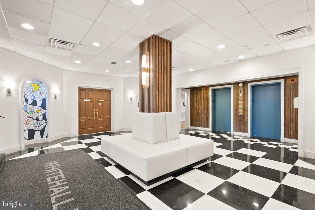 4977 BATTERY LANE Unit: 1-711