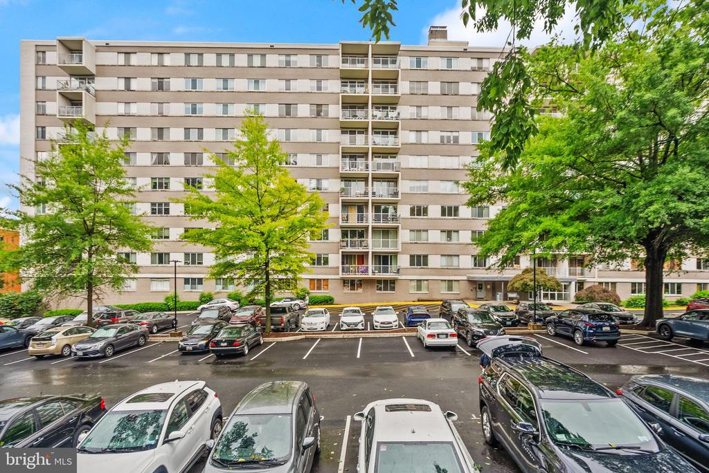 4977 BATTERY LANE Unit: 1-711
