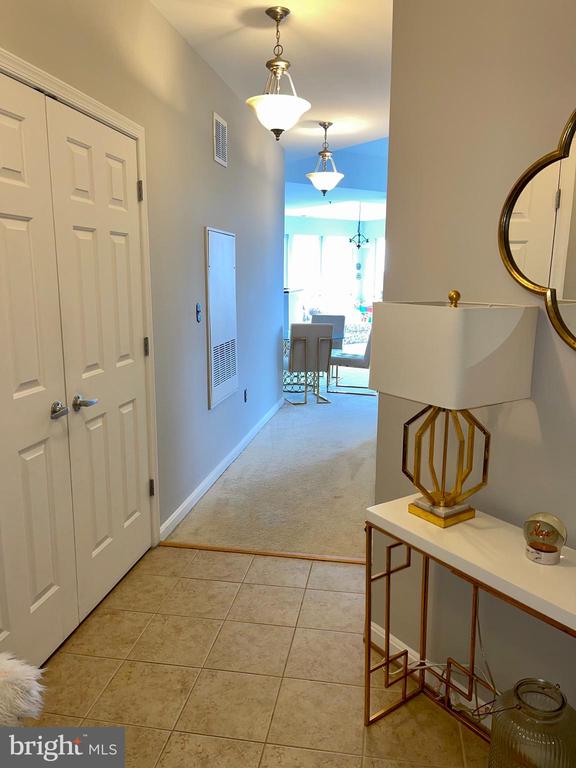 801 S GREENBRIER ST #412