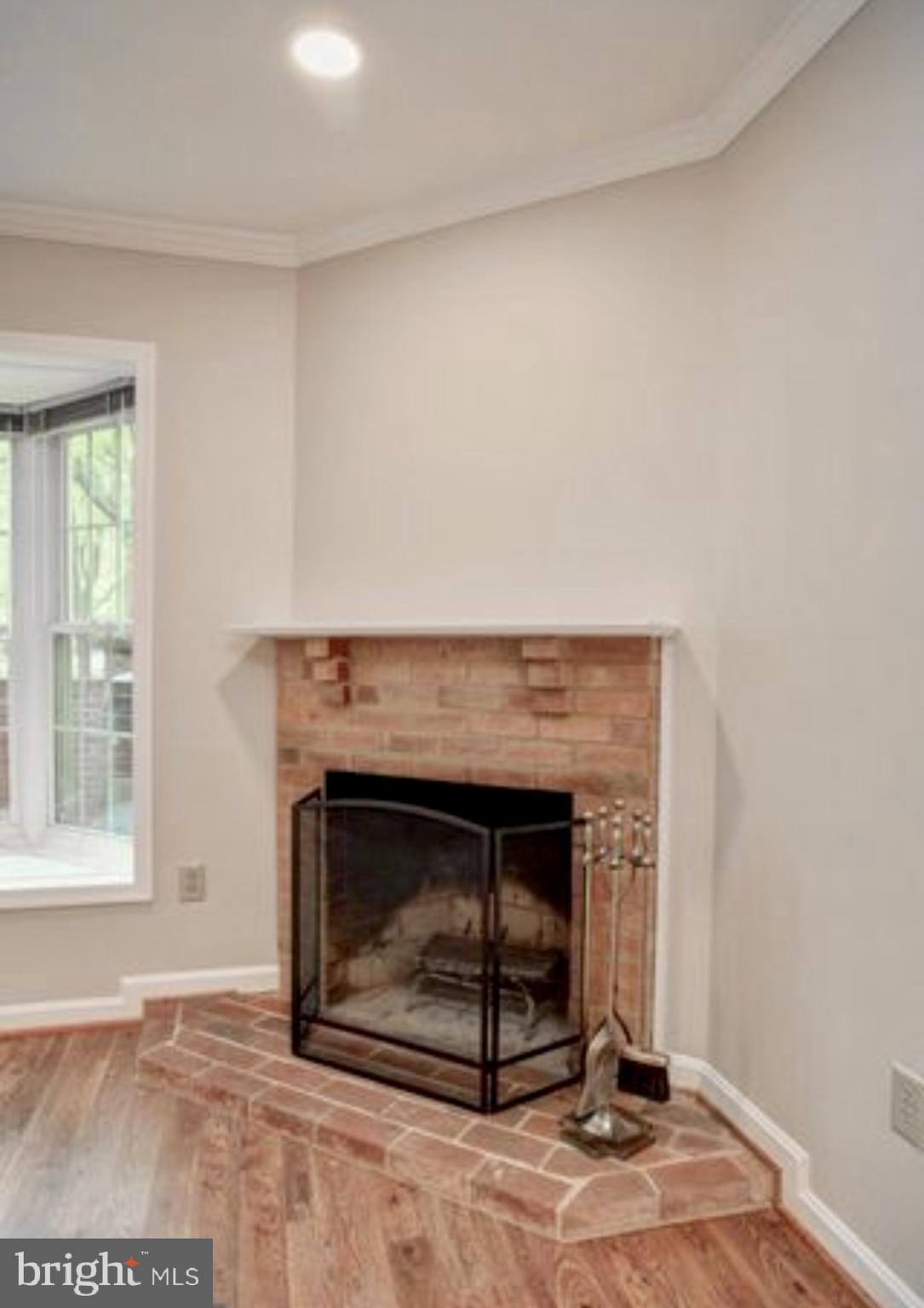 2510 FAIRFAX DRIVE 2EIII