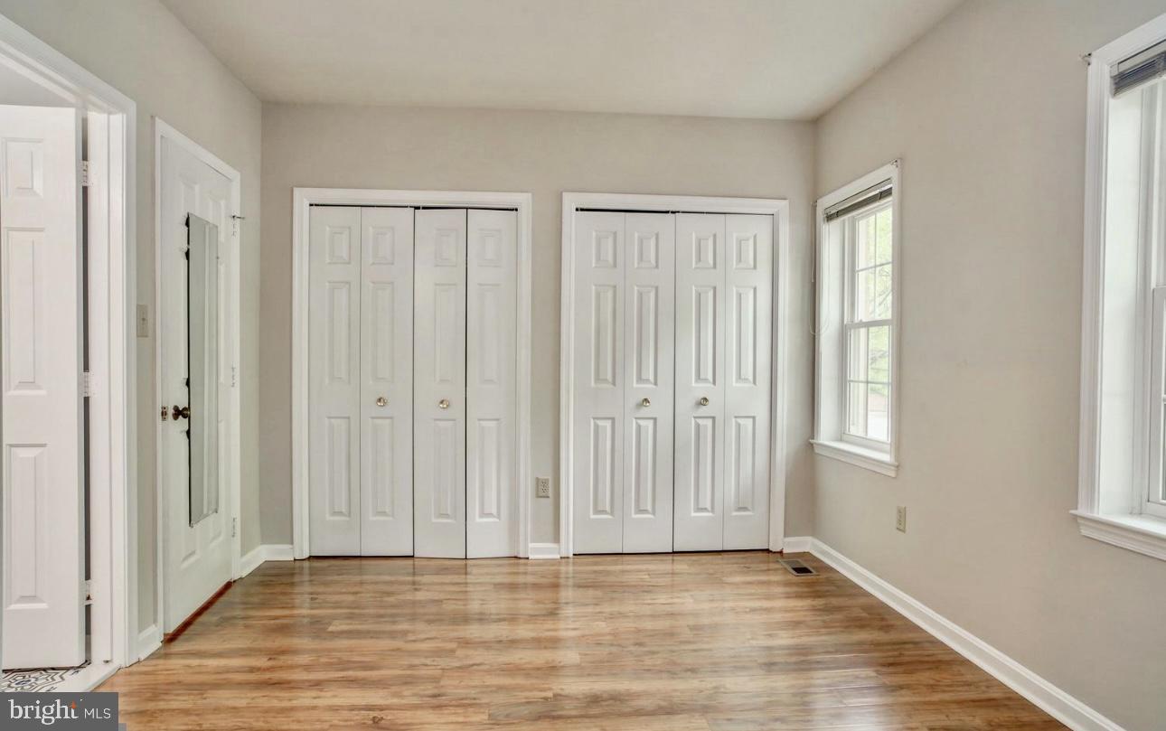 2510 FAIRFAX DRIVE 2EIII