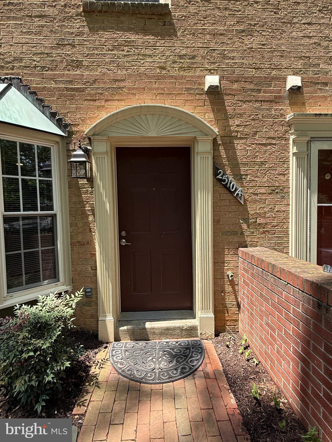 2510 FAIRFAX DRIVE 2EIII