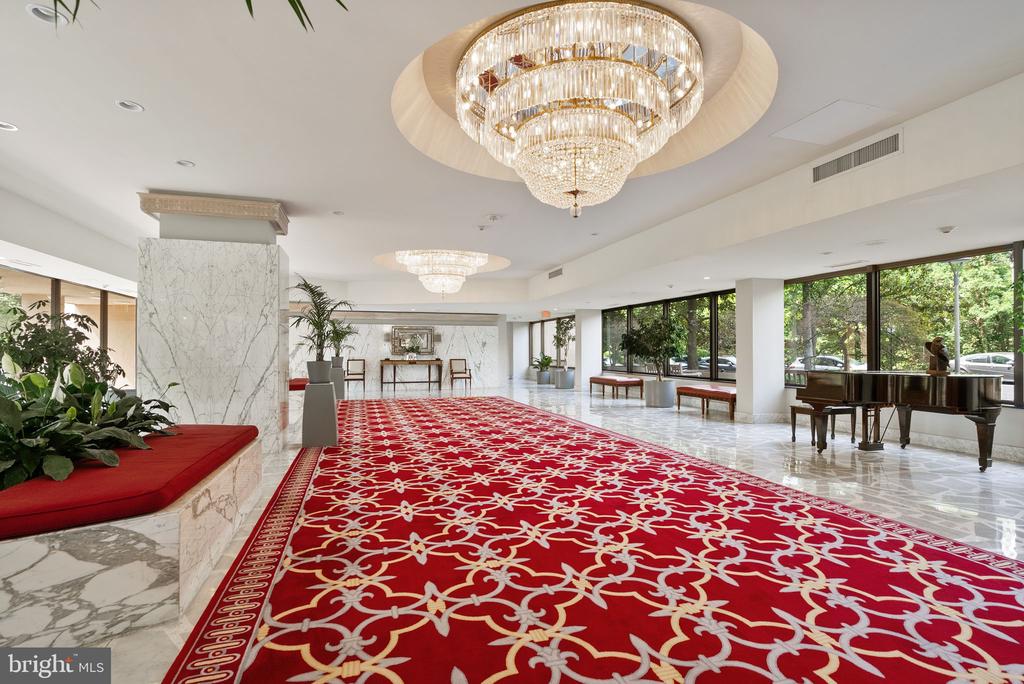 1101 S ARLINGTON RIDGE ROAD 608