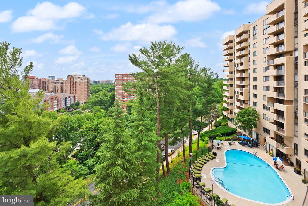 1101 S ARLINGTON RIDGE ROAD 608