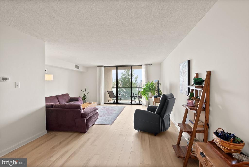 1101 S ARLINGTON RIDGE ROAD 608