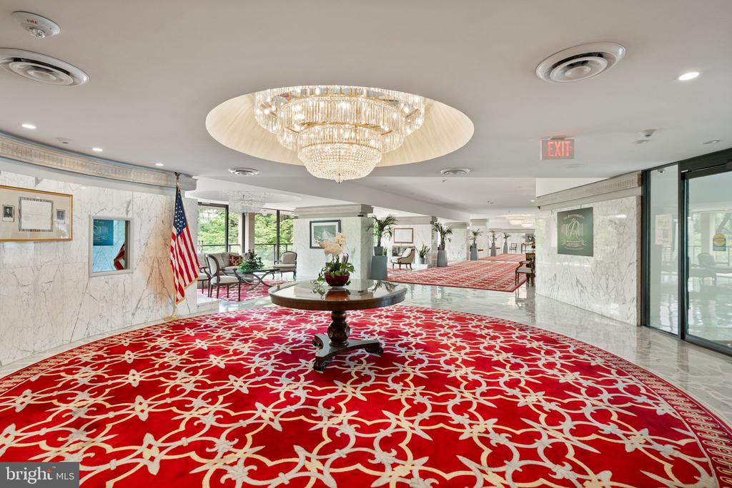 1101 S ARLINGTON RIDGE ROAD 608