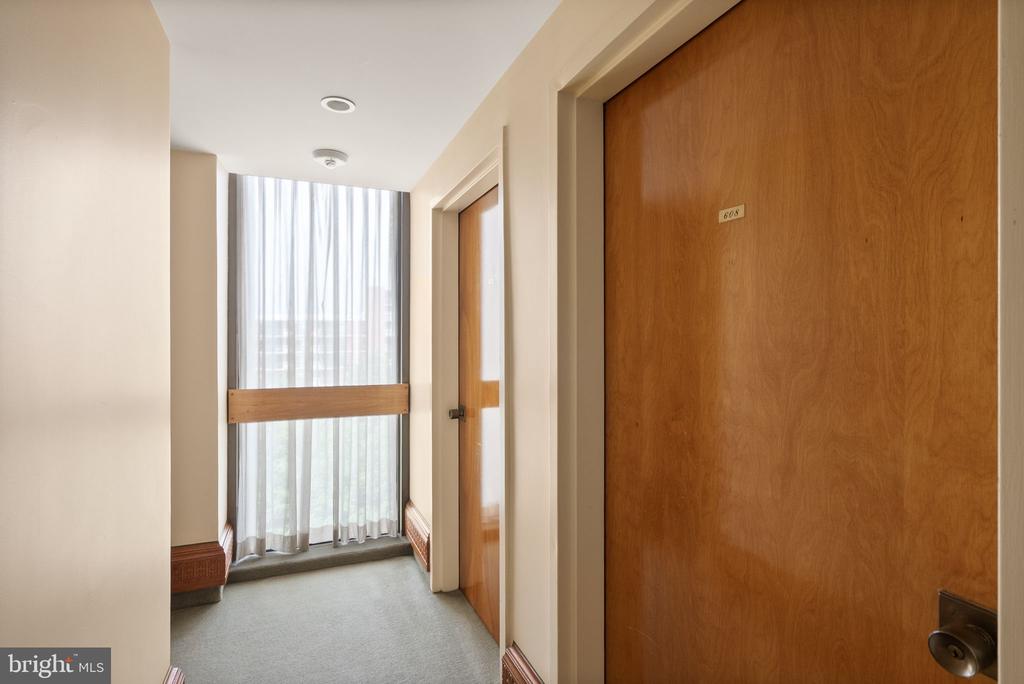 1101 S ARLINGTON RIDGE ROAD 608