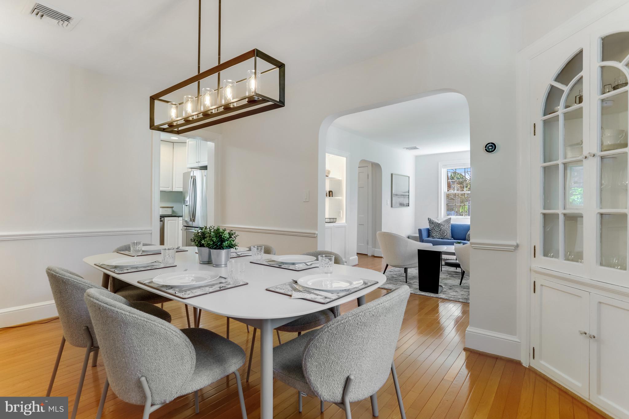 103 W ALEXANDRIA AVENUE