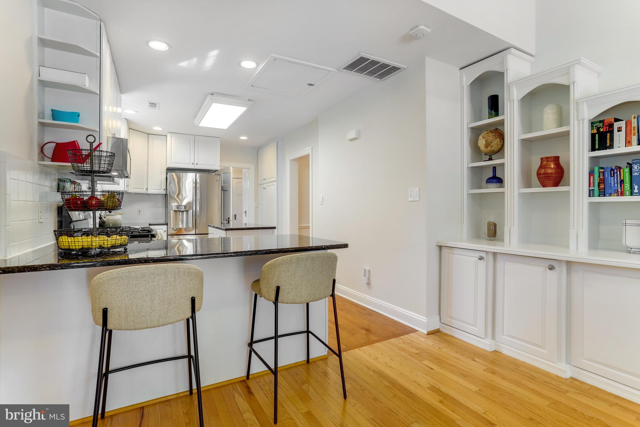 103 W ALEXANDRIA AVENUE