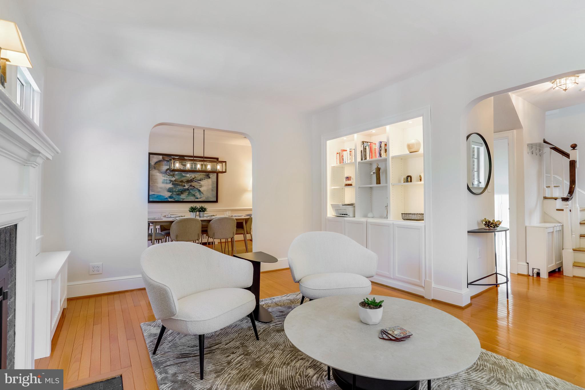 103 W ALEXANDRIA AVENUE