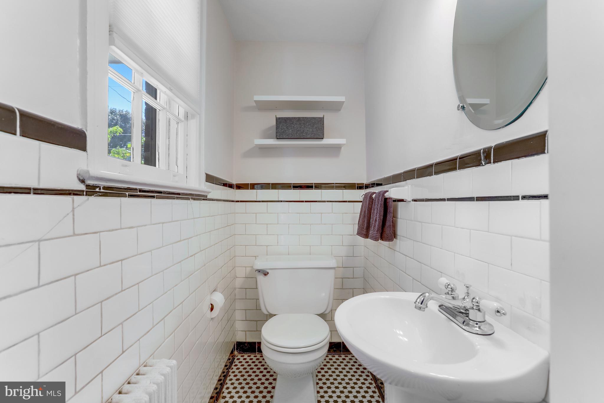 103 W ALEXANDRIA AVENUE